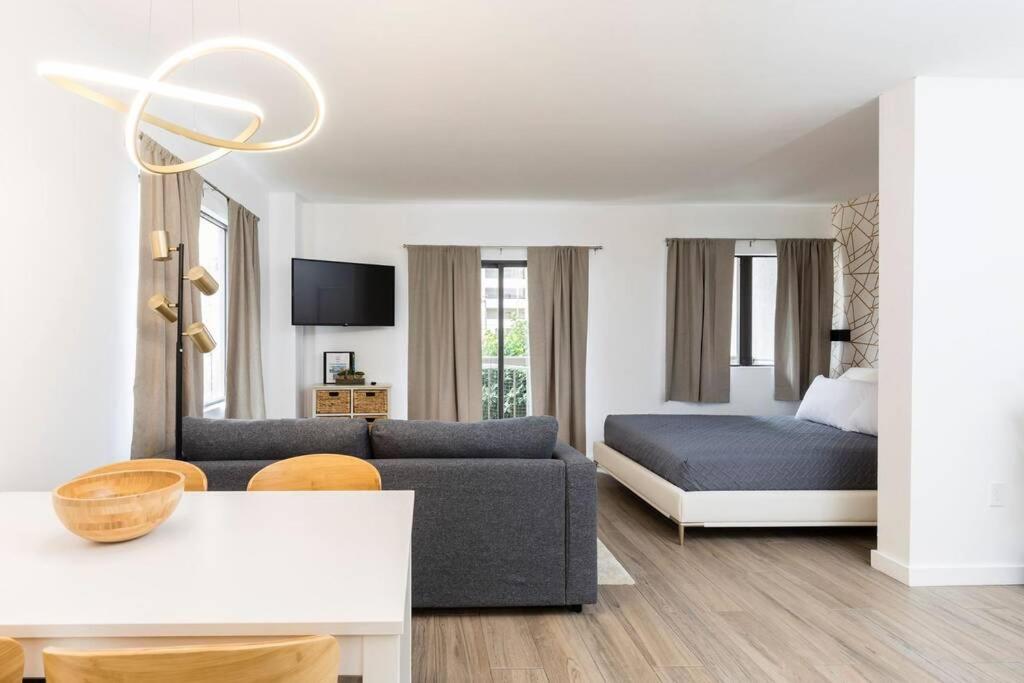 Apartamento Modern On I-drive: Parking + Pool Included Orlando
